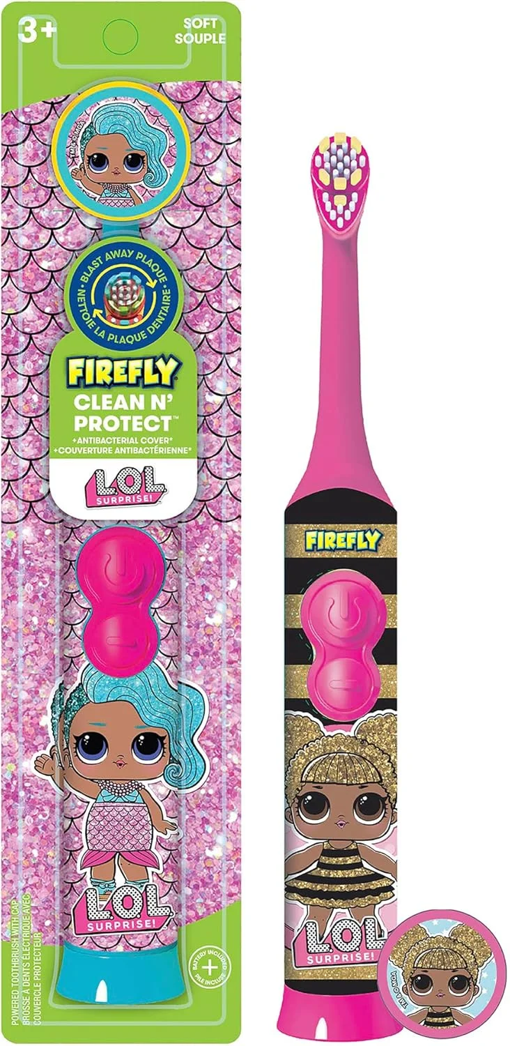 مسواک فایرفلای Clean N' Protect با طرح L.O.L. Surprise!، دارای درپوش بهداشتی، برس نرم، دسته ضد لغزش، شامل باتری، مناسب برای کودکان 3 سال به بالا، 1 عدد