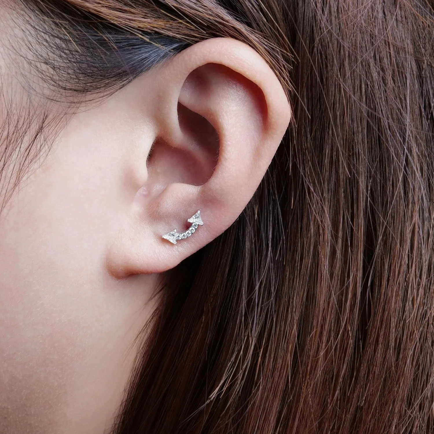 جواهرات پیرسینگ ضد حساسیت لیمرنسیا F136 تیتانیوم گیج 18 با طول 6 میلی متر، 8 میلی متر و 10 میلی متر برای تراگوس، هلیکس، کانچ، غضروف، لب، گوشواره های میخی رزوه ای داخلی با پشت صاف (1 عدد)