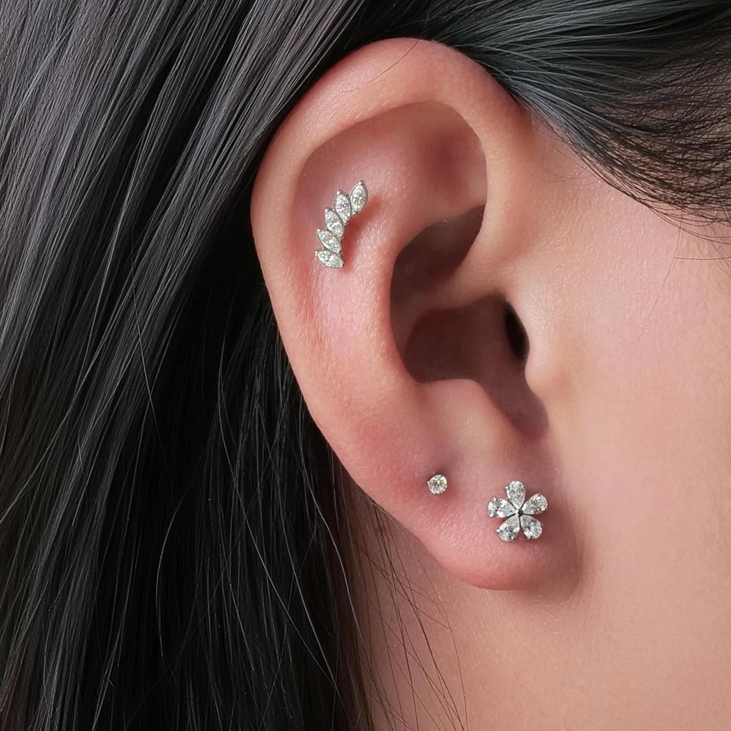 گوشواره های استیل ضد حساسیت زیرکونیا کوبیک مدل F136 Limerencia | گوشواره های میخی داخل رزوه ای 18G مناسب تراگوس، هلیکس، صدف، غضروف و پیرسینگ زنانه (یک جفت) گوشواره های استیل ضد حساسیت زیرکونیا کوبیک مدل F136 Limerencia | گوشواره های میخی داخل رزوه ای 18G مناسب تراگوس، هلیکس، صدف، غضروف و پیرسینگ زنانه (یک جفت)