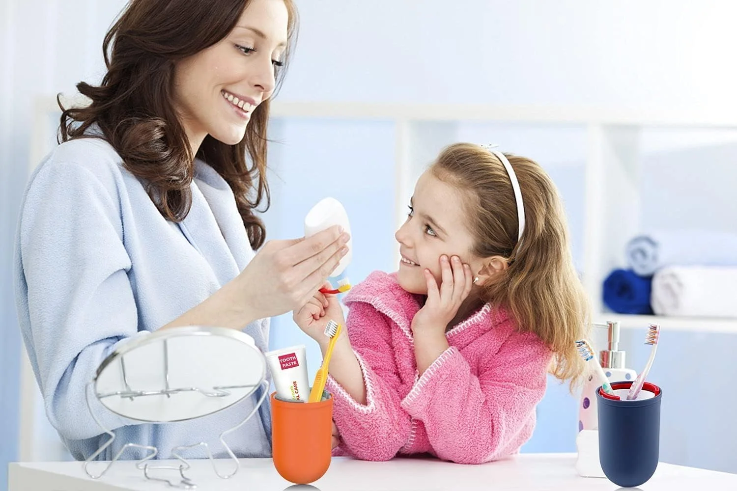 جا مسواکی سفری، 4 در 1 چند منظوره خلاقانه به شکل کپسول، جا مسواکی و خمیر دندان مناسب برای سفرهای کاری، کمپینگ، تعطیلات جا مسواکی سفری، 4 در 1 چند منظوره خلاقانه به شکل کپسول، جا مسواکی و خمیر دندان مناسب برای سفرهای کاری، کمپینگ، تعطیلات