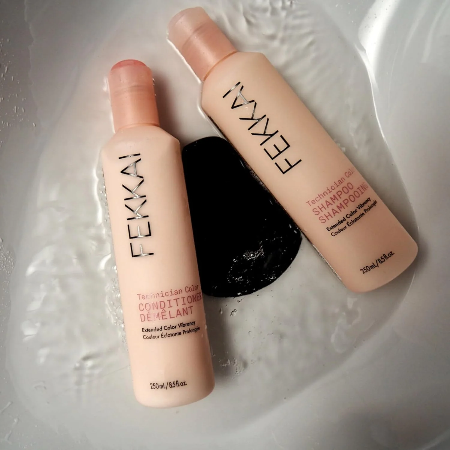 نرم کننده موهای رنگ شده فککای سری تکنسین کالر - 1 لیتر - افزایش شادابی موهای رنگ شده - کیفیت سالنی، سازگار با EWG، وگان و بدون تست حیوانی نرم کننده موهای رنگ شده فککای سری تکنسین کالر - 1 لیتر - افزایش شادابی موهای رنگ شده - کیفیت سالنی، سازگار با EWG، وگان و بدون تست حیوانی