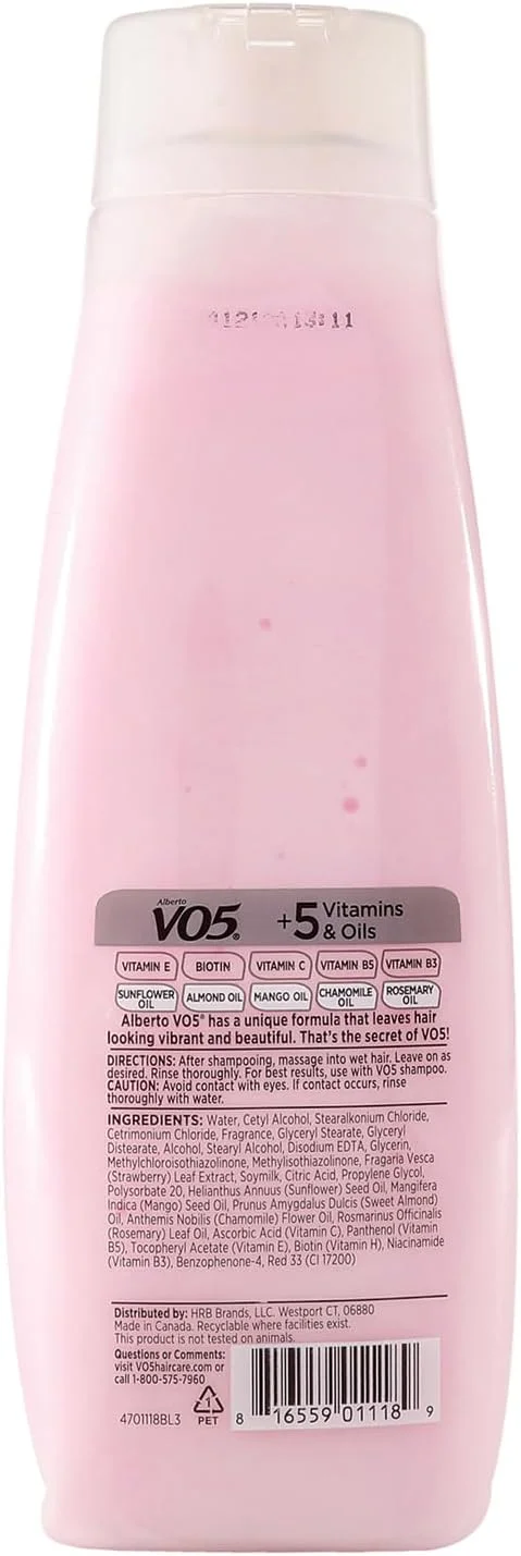 نرم کننده مرطوب کننده شیر مو VO5 Alberto - نرم کننده مو با پروتئین شیر سویا تسکین دهنده - رایحه توت فرنگی و خامه - 443 میلی لیتر نرم کننده مرطوب کننده شیر مو VO5 Alberto - نرم کننده مو با پروتئین شیر سویا تسکین دهنده - رایحه توت فرنگی و خامه - 443 میلی لیتر