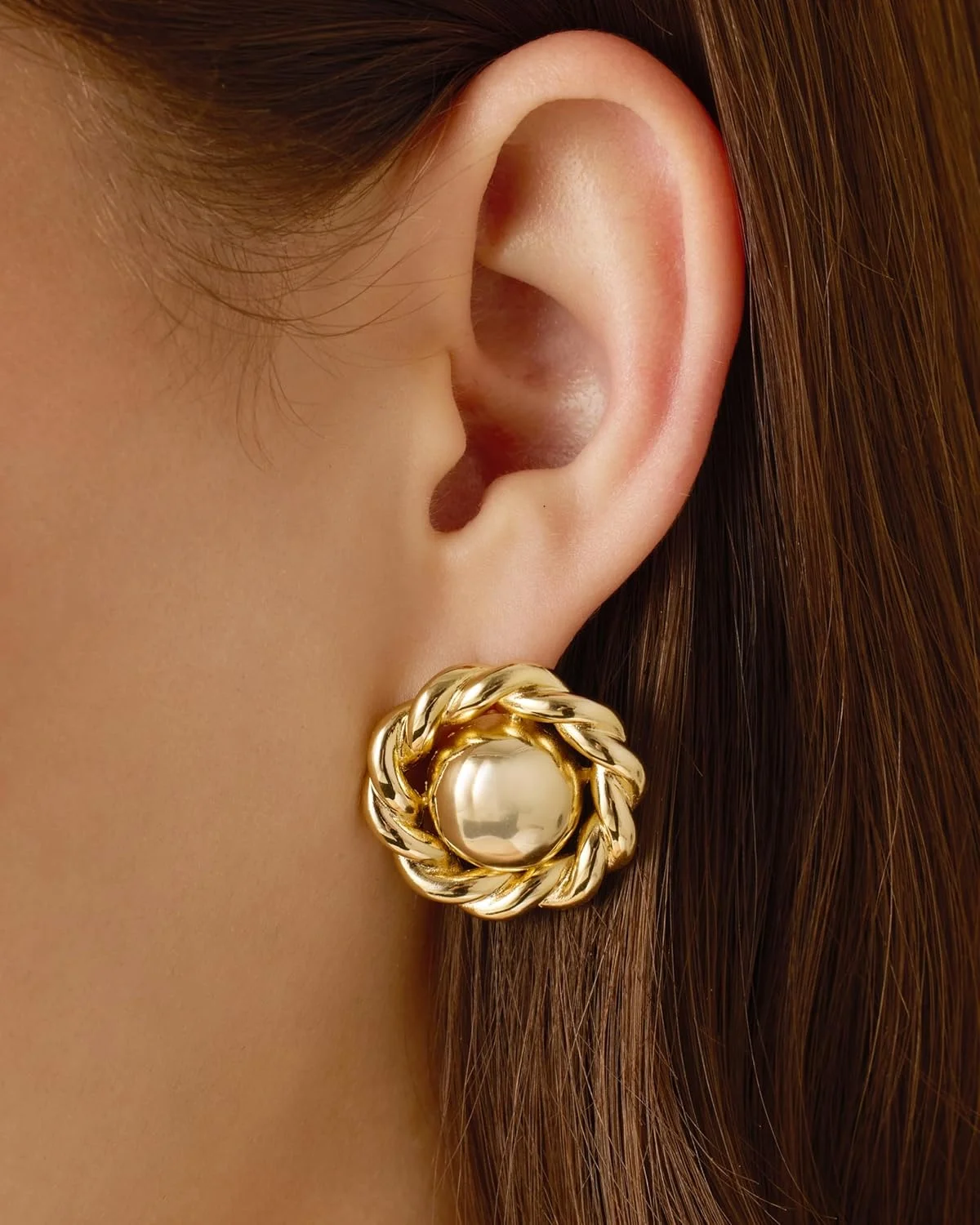 گوشواره های میخی دکمه ای گره طنابی با روکش طلای 14 عیار PAVOI برای زنان | یک جفت گوشواره طلایی گوشواره های میخی دکمه ای گره طنابی با روکش طلای 14 عیار PAVOI برای زنان | یک جفت گوشواره طلایی