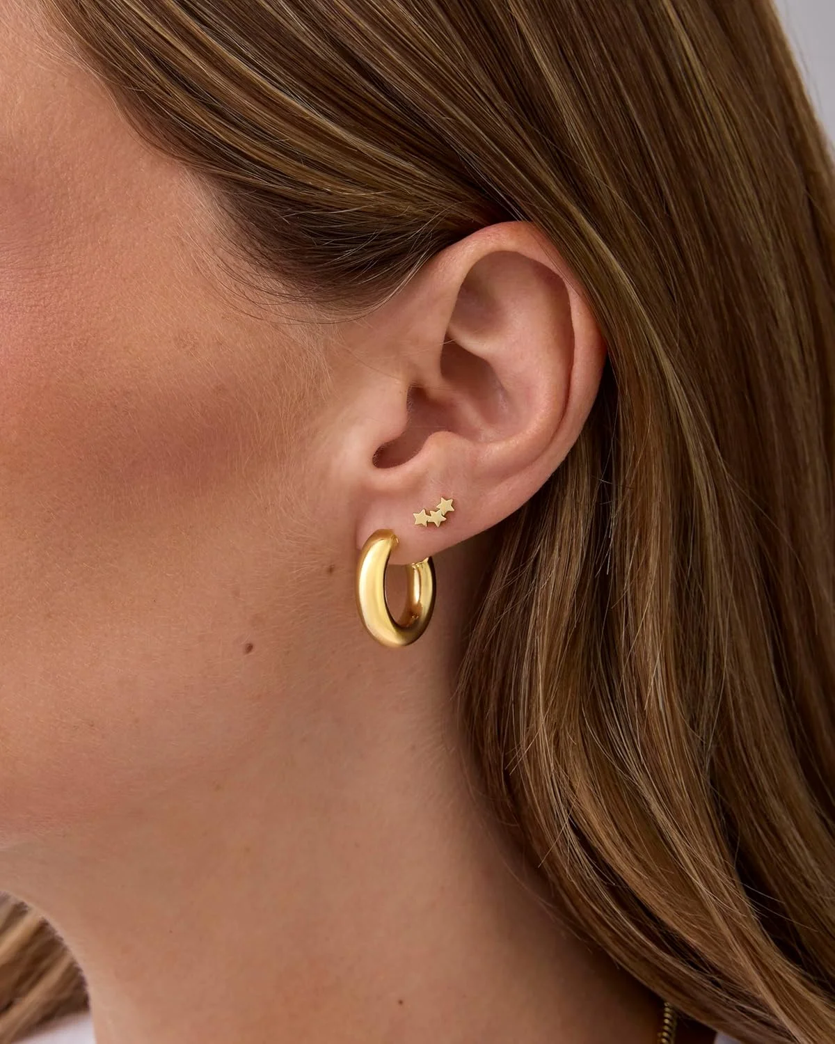 گوشواره های سه ستاره تخت با روکش طلای 14 عیار PAVOI | جواهرات مد روز برای زنان گوشواره های سه ستاره تخت با روکش طلای 14 عیار PAVOI | جواهرات مد روز برای زنان