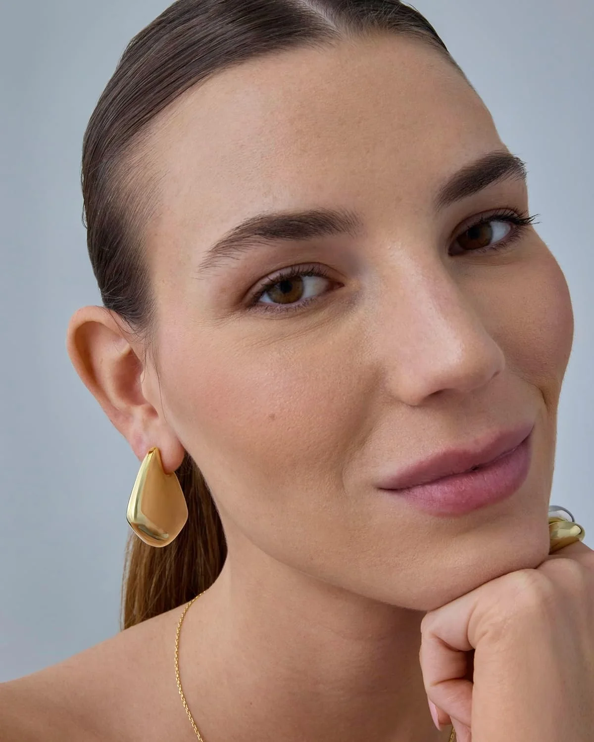 گوشواره های زنانه پاوی با روکش طلای 14 عیار و پایه نقره استرلینگ - گوشواره های هندسی گنبدی اشکی آویز حلقه ای طلایی درشت گوشواره های زنانه پاوی با روکش طلای 14 عیار و پایه نقره استرلینگ - گوشواره های هندسی گنبدی اشکی آویز حلقه ای طلایی درشت