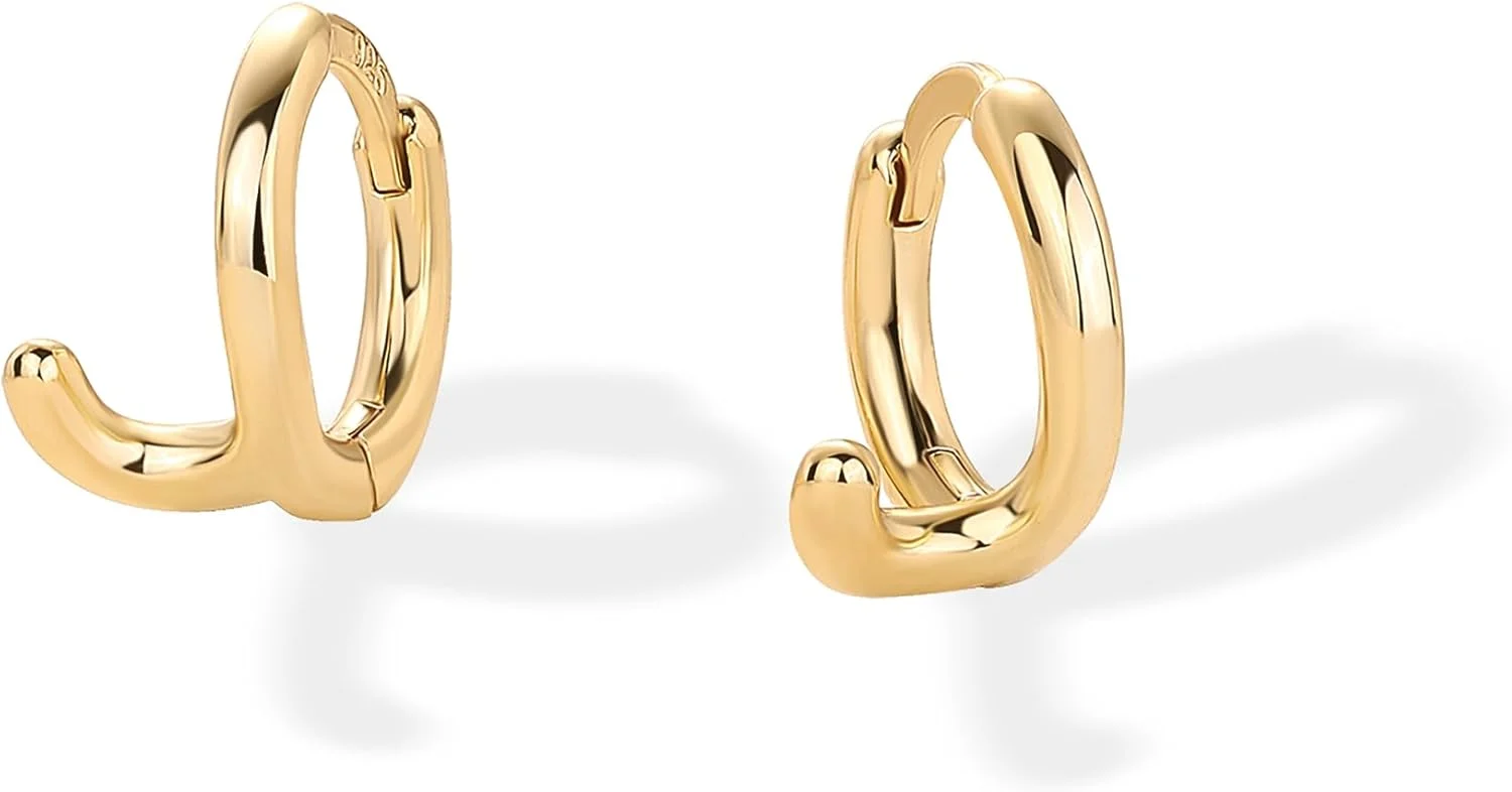 گوشواره های حلقه ای ظریف با حروف اول اسم روکش طلای 14 عیار PAVOI با پایه نقره استرلینگ برای زنان - حلقه های کوچک طلایی با حروف اول اسم - جواهرات حروف الفبای مد روز گوشواره های حلقه ای ظریف با حروف اول اسم روکش طلای 14 عیار PAVOI با پایه نقره استرلینگ برای زنان - حلقه های کوچک طلایی با حروف اول اسم - جواهرات حروف الفبای مد روز