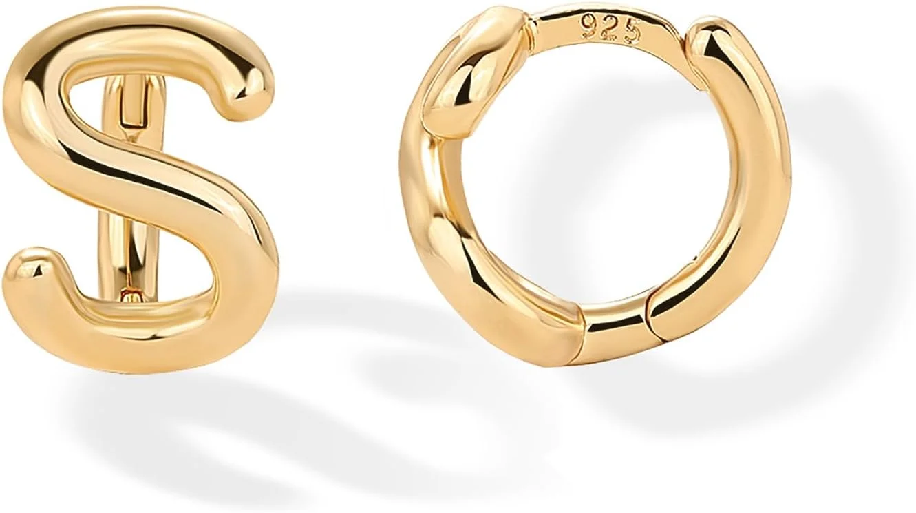 گوشواره های حلقه ای ظریف با حروف اول اسم روکش طلای 14 عیار PAVOI برای زنان - حلقه های کوچک طلایی با حروف الفبا - جواهرات ترندی