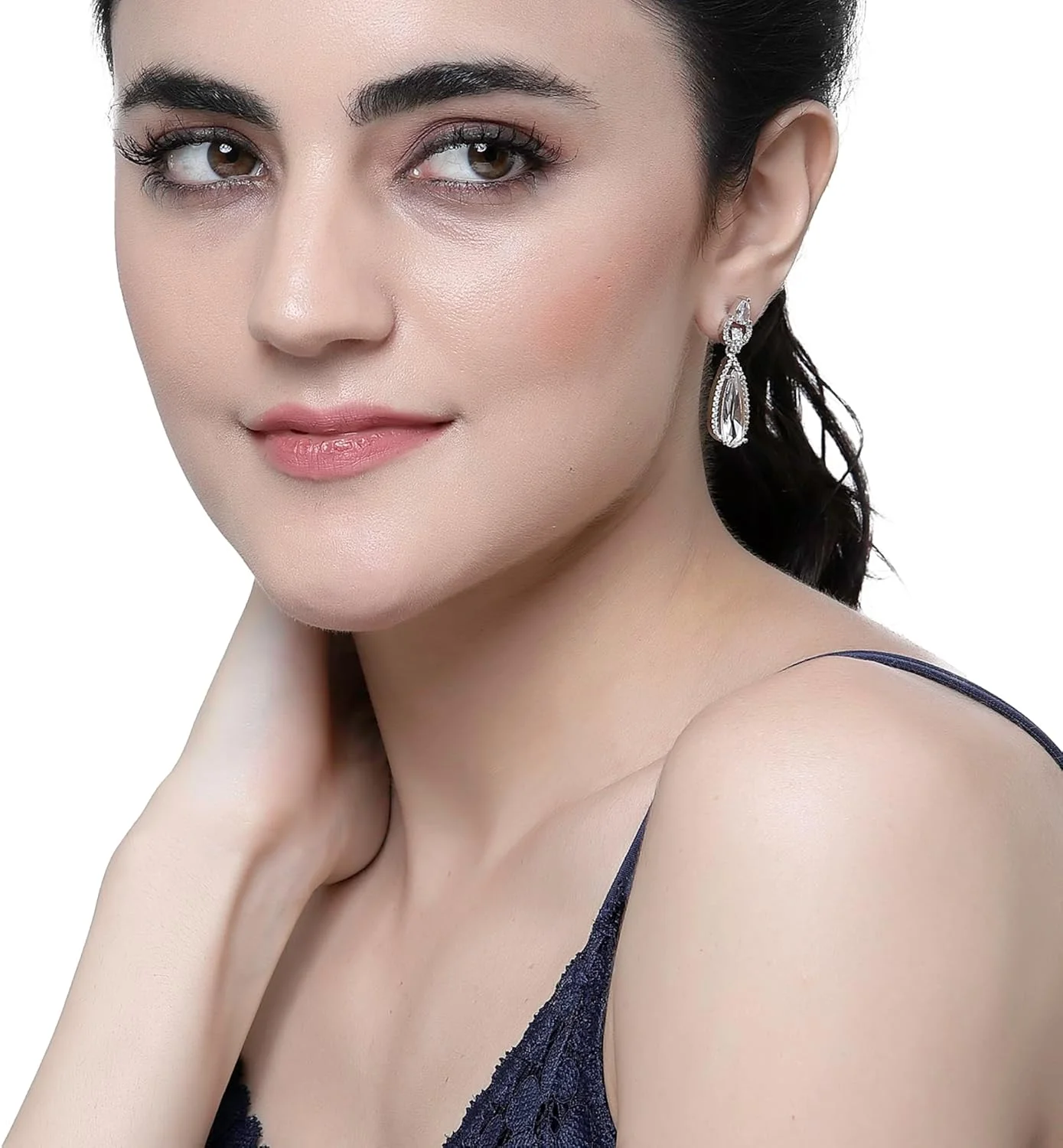 گوشواره های آویز بلند طرح اشک نگین دار روکش رودیوم ZENEME با الماس های آمریکایی دست ساز برای دختران و زنان (سفید)