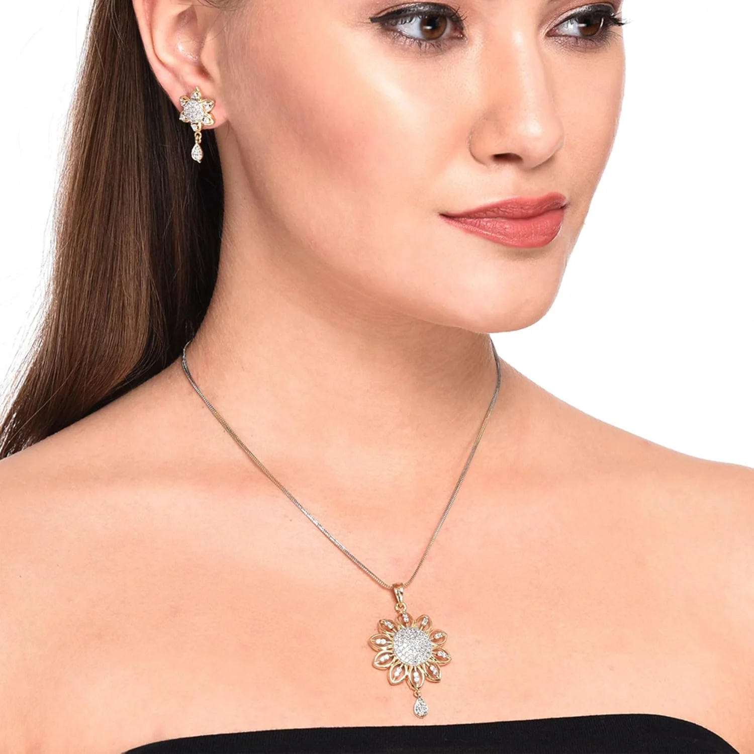 ست آویز و گوشواره زنانه و دخترانه با روکش طلای نگین دار Zeneme ست آویز و گوشواره زنانه و دخترانه با روکش طلای نگین دار Zeneme