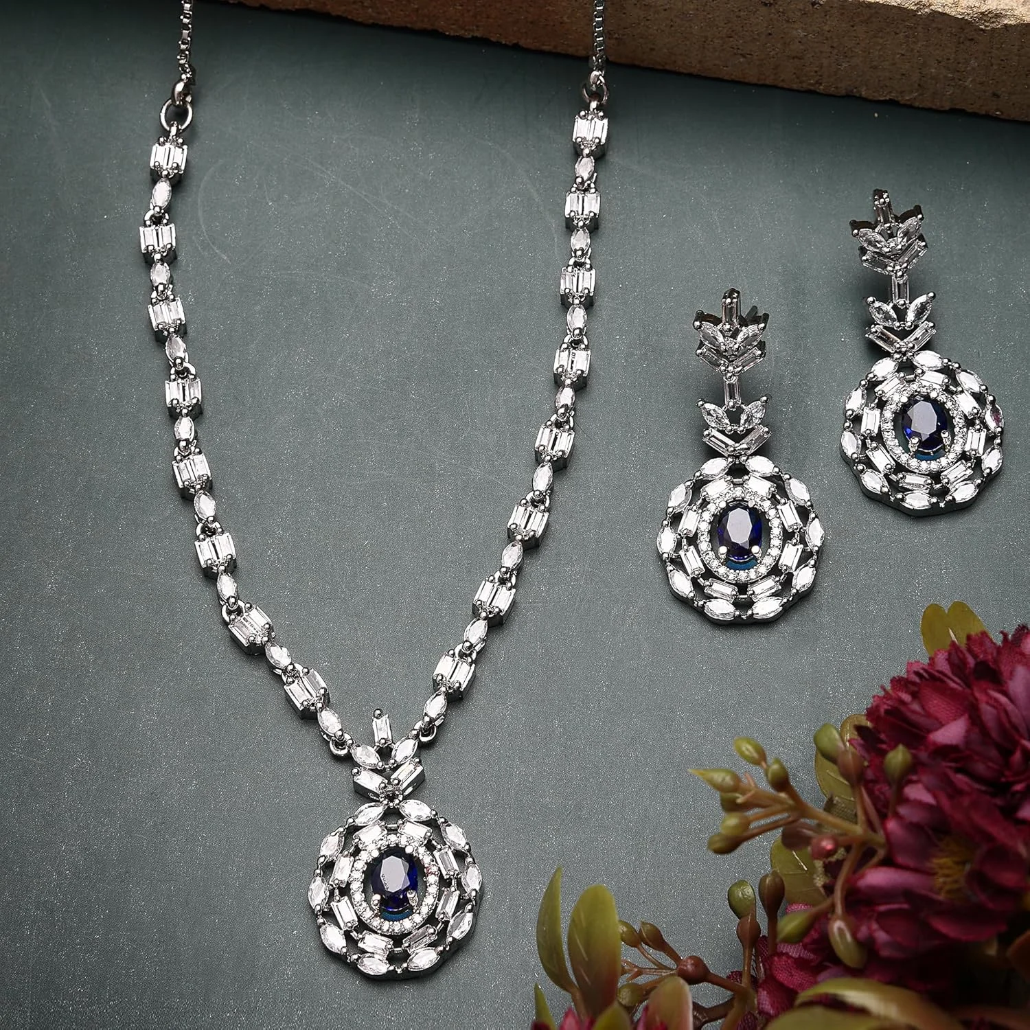 ست گردنبند و گوشواره زنانه زنانه مدل ZENEME با روکش رودیوم، نقره ای، نگین دار، طرح مربع و دایره ای، مناسب دختران و زنان ست گردنبند و گوشواره زنانه زنانه مدل ZENEME با روکش رودیوم، نقره ای، نگین دار، طرح مربع و دایره ای، مناسب دختران و زنان