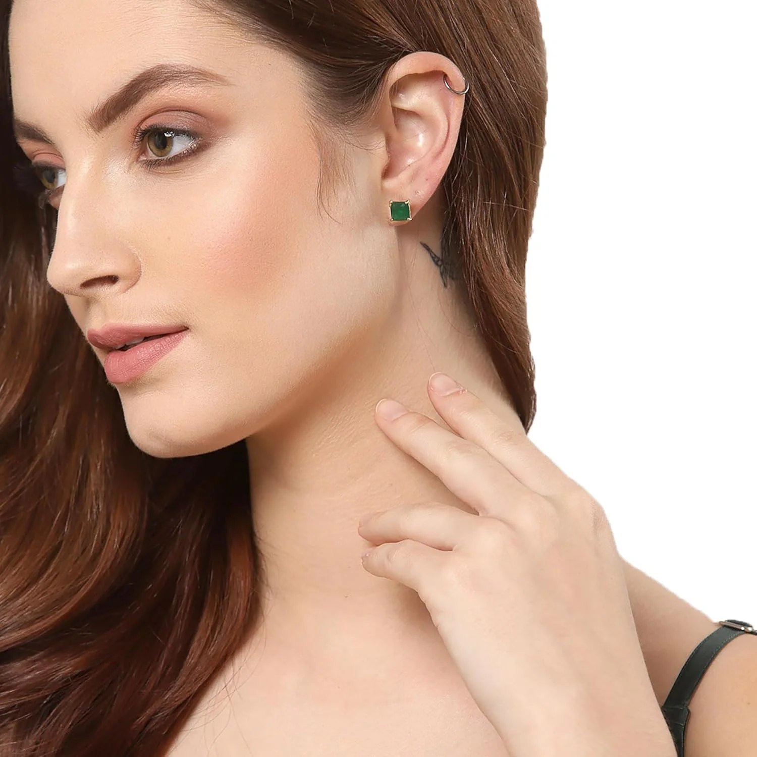 گوشواره های میخی زنانه زنم مدل هندسی با روکش طلایی گوشواره های میخی زنانه زنم مدل هندسی با روکش طلایی