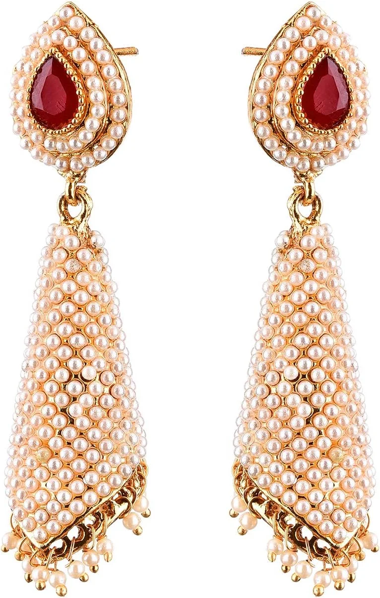 گوشواره زنانه Zeneme با روکش طلایی، نگین قرمز CZ، مروارید و آویز شانه ای گوشواره زنانه Zeneme با روکش طلایی، نگین قرمز CZ، مروارید و آویز شانه ای