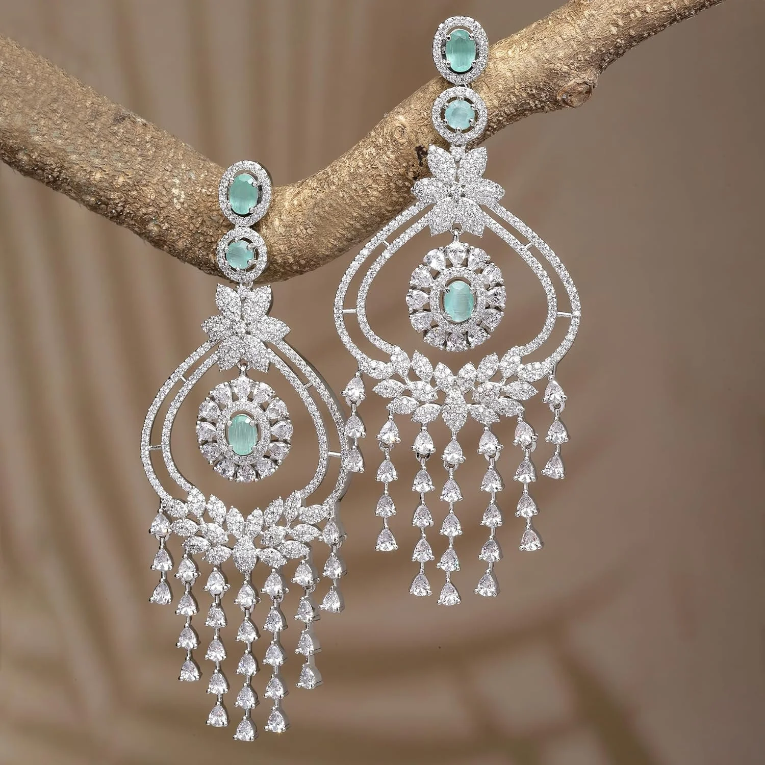 گوشواره های آویز طرح دار نگین دار با روکش رودیوم زنانه و دخترانه زنمه