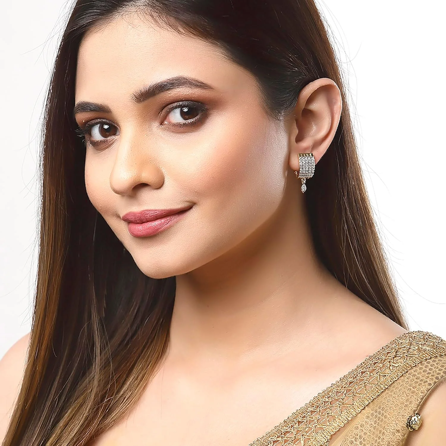 گوشواره زنانه و دخترانه ژوپینگ مدل حلقه ای نگین دار طرح الماس آمریکایی با روکش طلایی