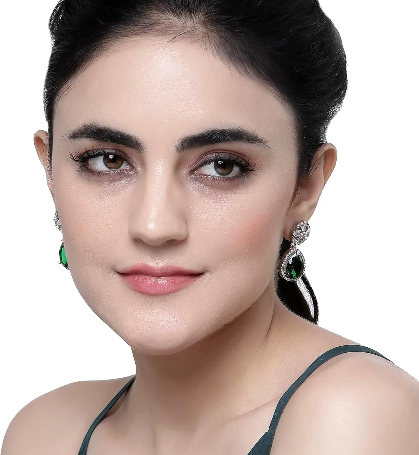 گوشواره های آویز اشکی و طرح گل نگین دار روکش رودیوم زنانه و دخترانه (سبز و سفید)