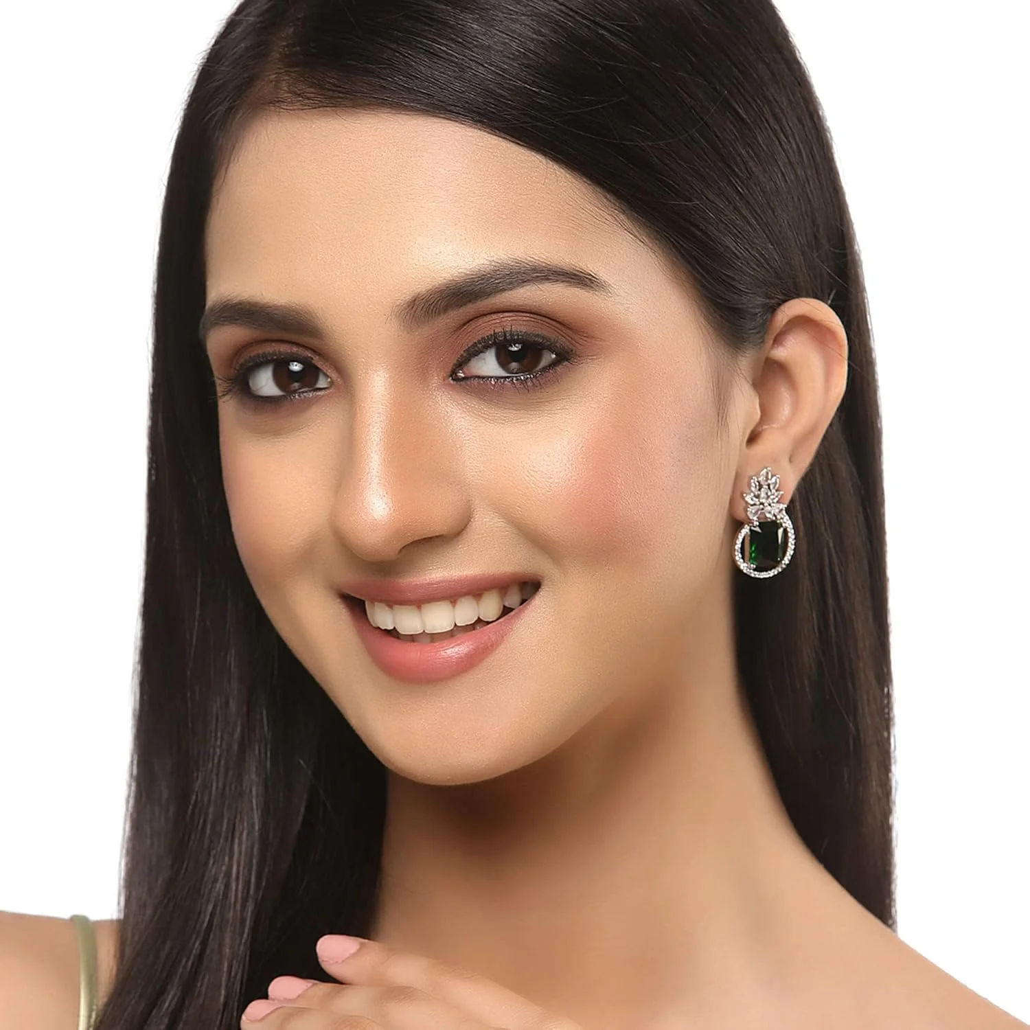 گوشواره های میخی طرح بته جقه نگین دار با الماس آمریکایی روکش رودیوم زنانه و دخترانه برند زنیم