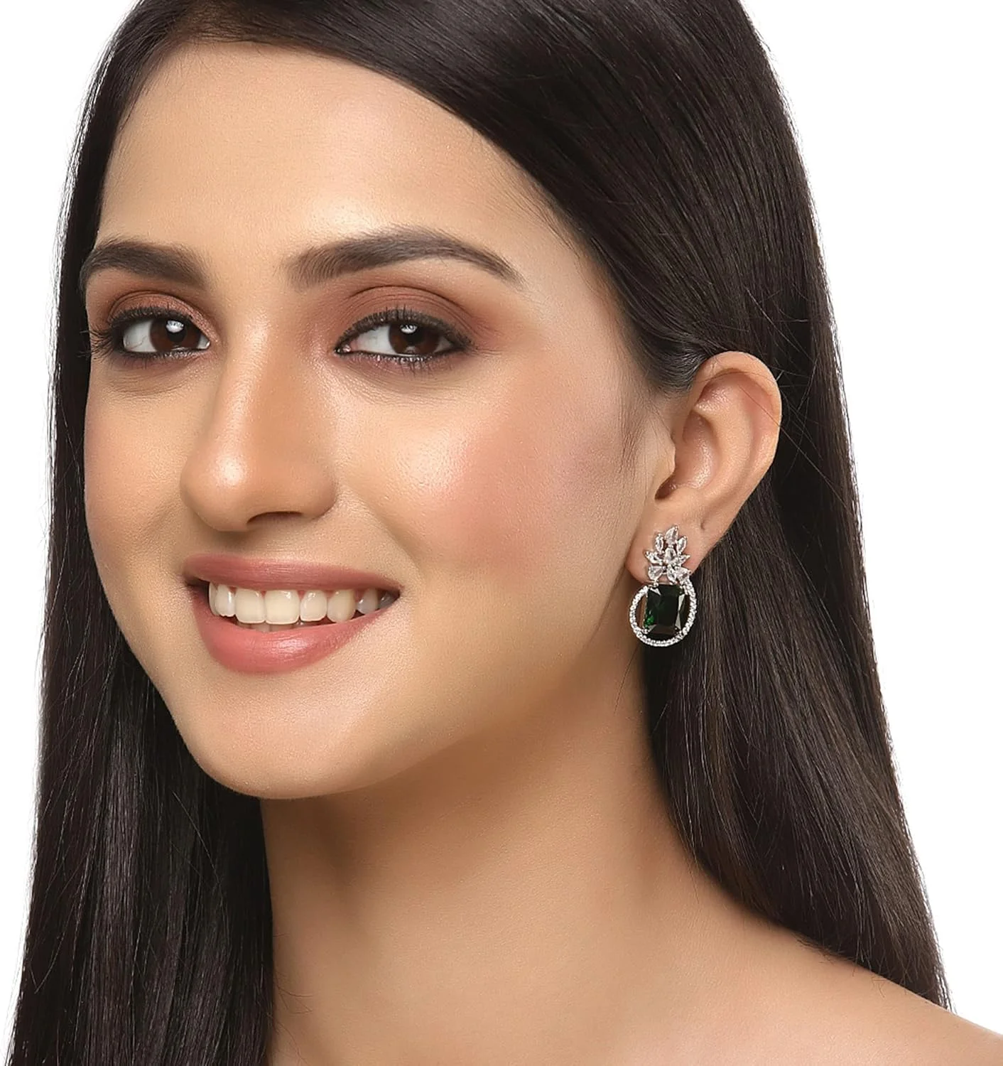 گوشواره های میخی طرح بته جقه نگین دار با الماس آمریکایی روکش رودیوم زنانه و دخترانه برند زنیم