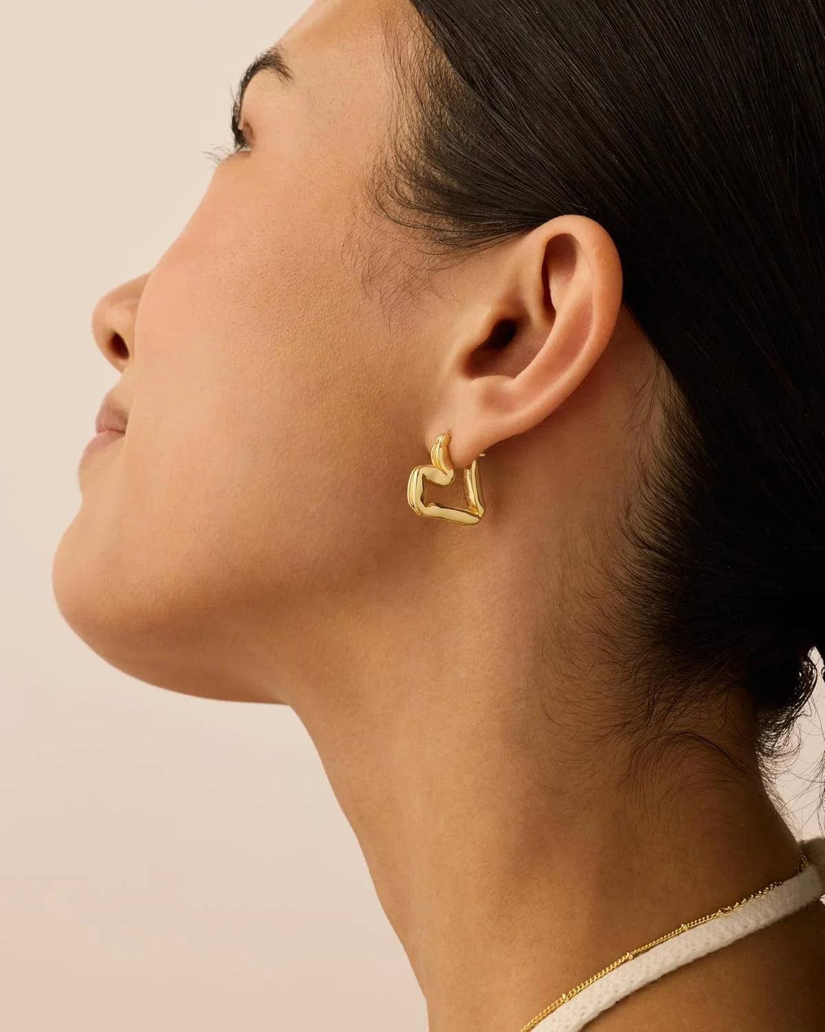 گوشواره های حلقه ای قلبی روکش طلای 14 عیار PAVOI برای زنان - گوشواره های بیانیه - جواهرات دوستی عشق ولنتاین گوشواره های حلقه ای قلبی روکش طلای 14 عیار PAVOI برای زنان - گوشواره های بیانیه - جواهرات دوستی عشق ولنتاین