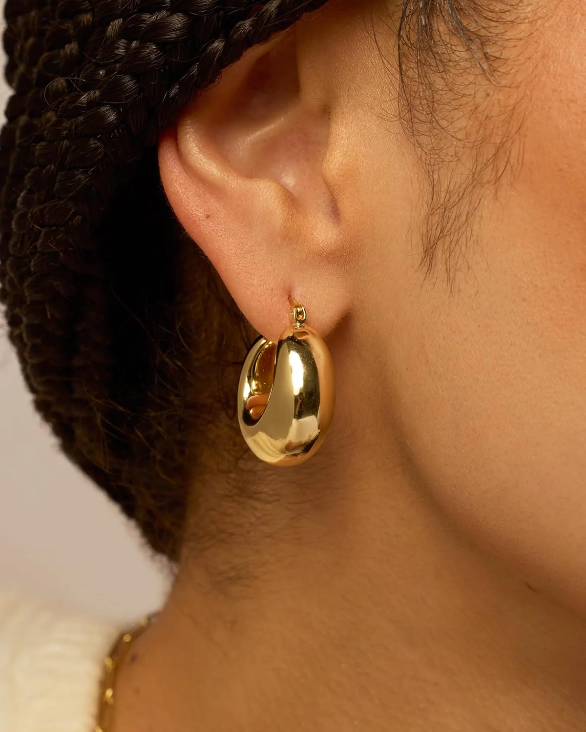 گوشواره های حلقه ای ضخیم با روکش طلای 14 عیار و پایه نقره استرلینگ پاوی | گوشواره های حلقه ای ضخیم و سبک وزن برای زنان