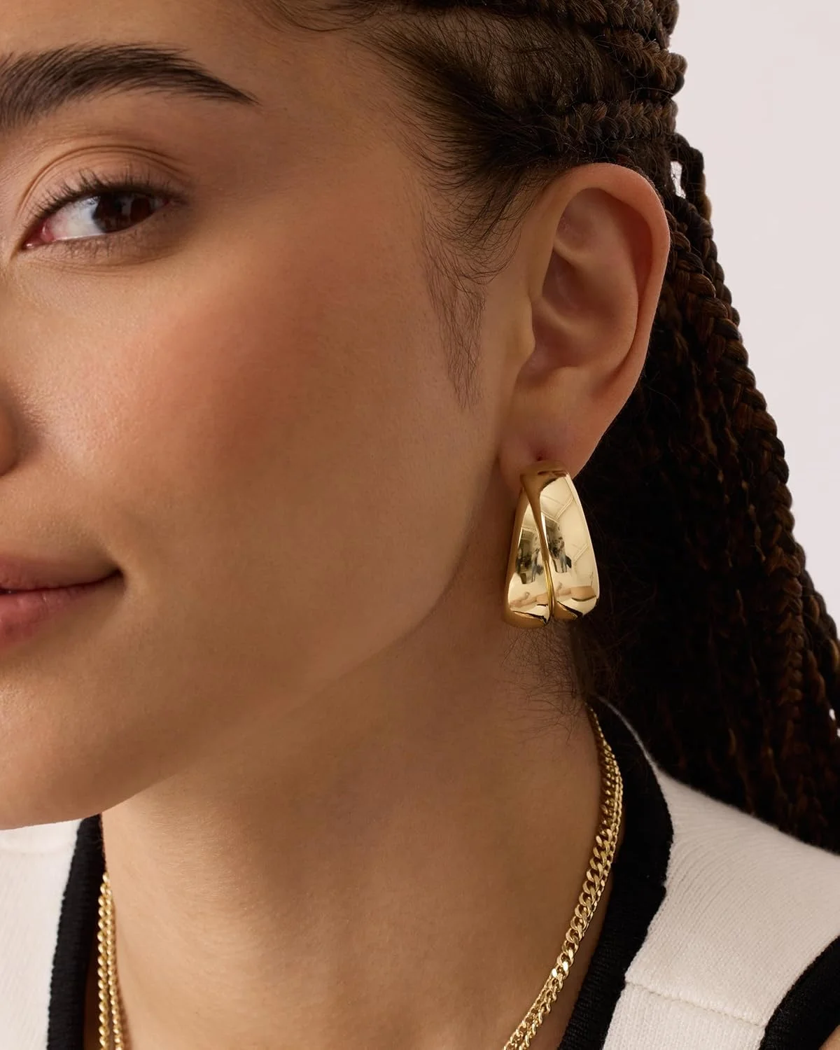 گوشواره های حلقه ای بزرگ پاوی با روکش طلای 14 عیار - جواهرات شیک و مد روز برای زنان گوشواره های حلقه ای بزرگ پاوی با روکش طلای 14 عیار - جواهرات شیک و مد روز برای زنان