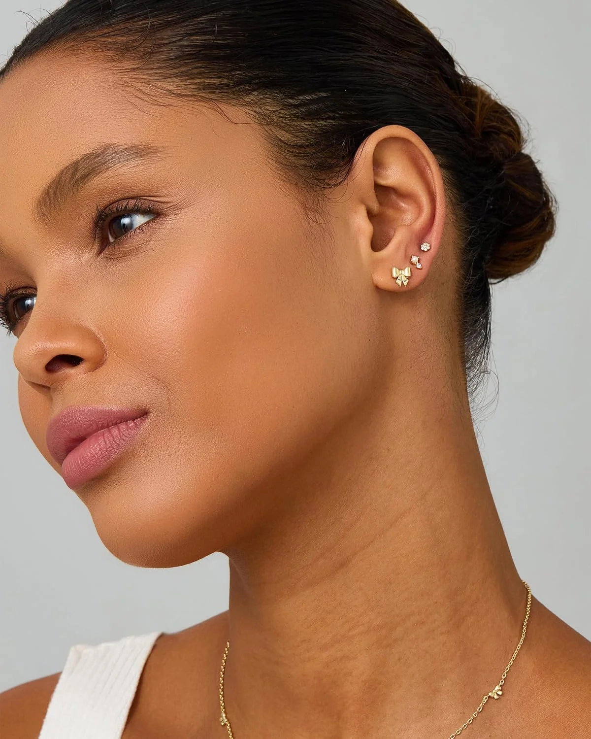 گوشواره های میخی مروارید و زیرکونیا با روکش طلای 14 عیار PAVOI برای زنان - ست جواهرات فشن با پشت پیچی