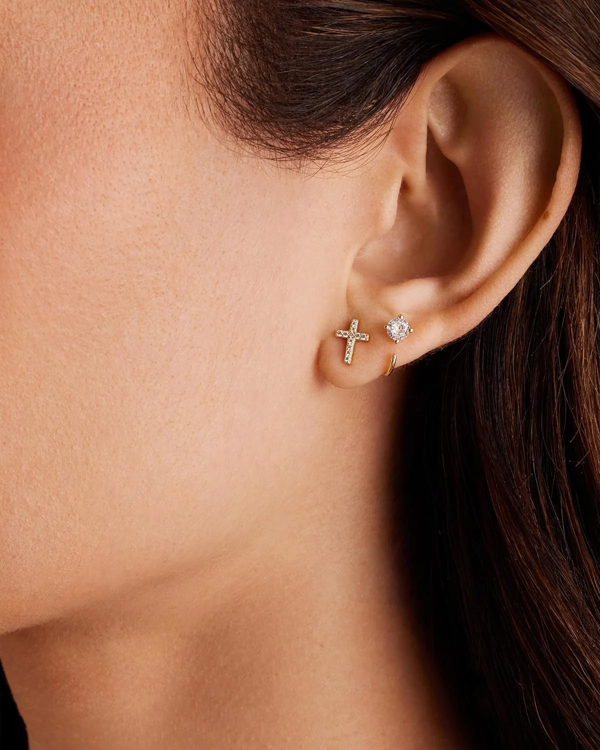 گوشواره های صلیب زنانه با روکش طلای 14 عیار و پایه نقره استرلینگ PAVOI | گوشواره های حلقه ای کوچک مذهبی با نگین های زیرکونیا گوشواره های صلیب زنانه با روکش طلای 14 عیار و پایه نقره استرلینگ PAVOI | گوشواره های حلقه ای کوچک مذهبی با نگین های زیرکونیا