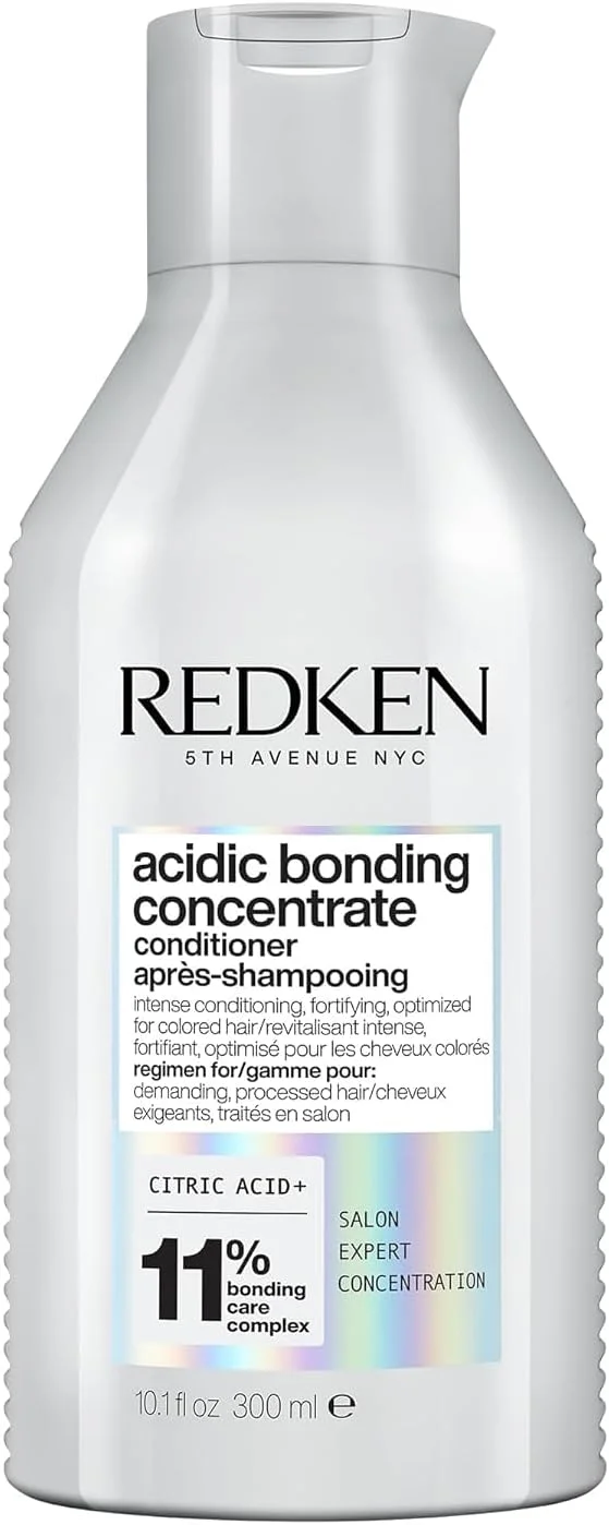 نرم کننده ترمیم کننده و تقویت کننده موهای آسیب دیده رِدکِن مدل Acidic Bonding Concentrate | متعادل کننده PH | حجم 300 میلی لیتر نرم کننده ترمیم کننده و تقویت کننده موهای آسیب دیده رِدکِن مدل Acidic Bonding Concentrate | متعادل کننده PH | حجم 300 میلی لیتر