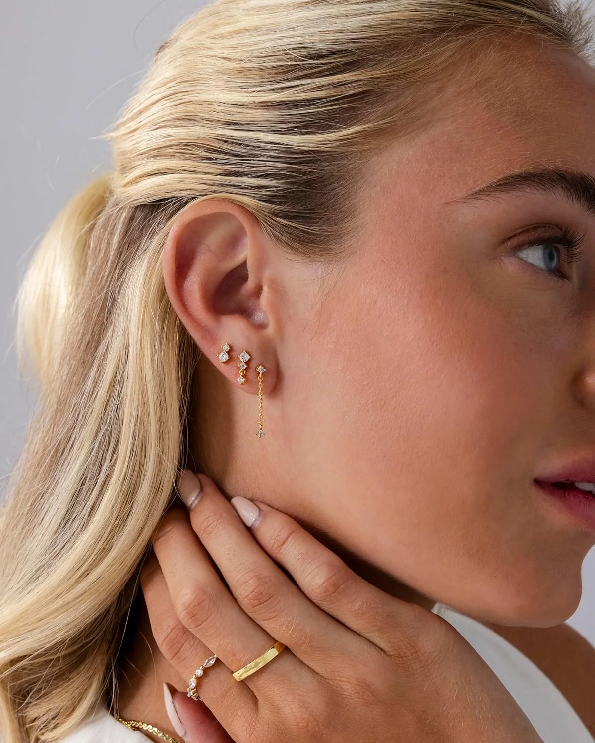 گوشواره های میخی و آویز زنانه با روکش طلای 14 عیار پاوی | ست 3 تایی گوشواره های زیرکونیا گوشواره های میخی و آویز زنانه با روکش طلای 14 عیار پاوی | ست 3 تایی گوشواره های زیرکونیا