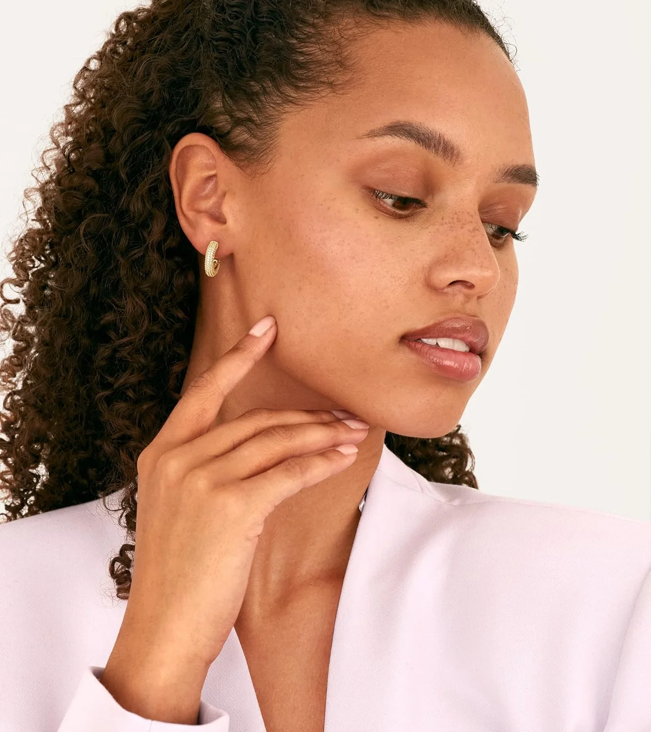 گوشواره های حلقه ای ضخیم با روکش طلای 14 عیار و پایه نقره استرلینگ 925 با زیرکونیا مکعبی | گوشواره های حلقه ای طلایی سبک وزن و ضخیم برای زنان | گوشواره حلقه ای کاملا نگین دار گوشواره های حلقه ای ضخیم با روکش طلای 14 عیار و پایه نقره استرلینگ 925 با زیرکونیا مکعبی | گوشواره های حلقه ای طلایی سبک وزن و ضخیم برای زنان | گوشواره حلقه ای کاملا نگین دار