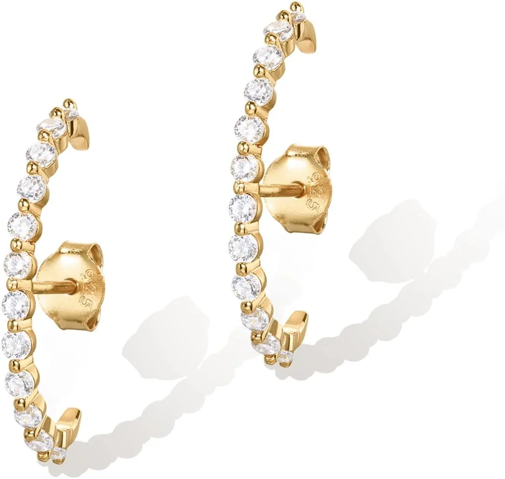 گوشواره های آویز مینیمالیستی با روکش طلای 14 عیار و پایه نقره استرلینگ 925 پاوی | گوشواره های میخی دور لاله گوش زنانه گوشواره های آویز مینیمالیستی با روکش طلای 14 عیار و پایه نقره استرلینگ 925 پاوی | گوشواره های میخی دور لاله گوش زنانه