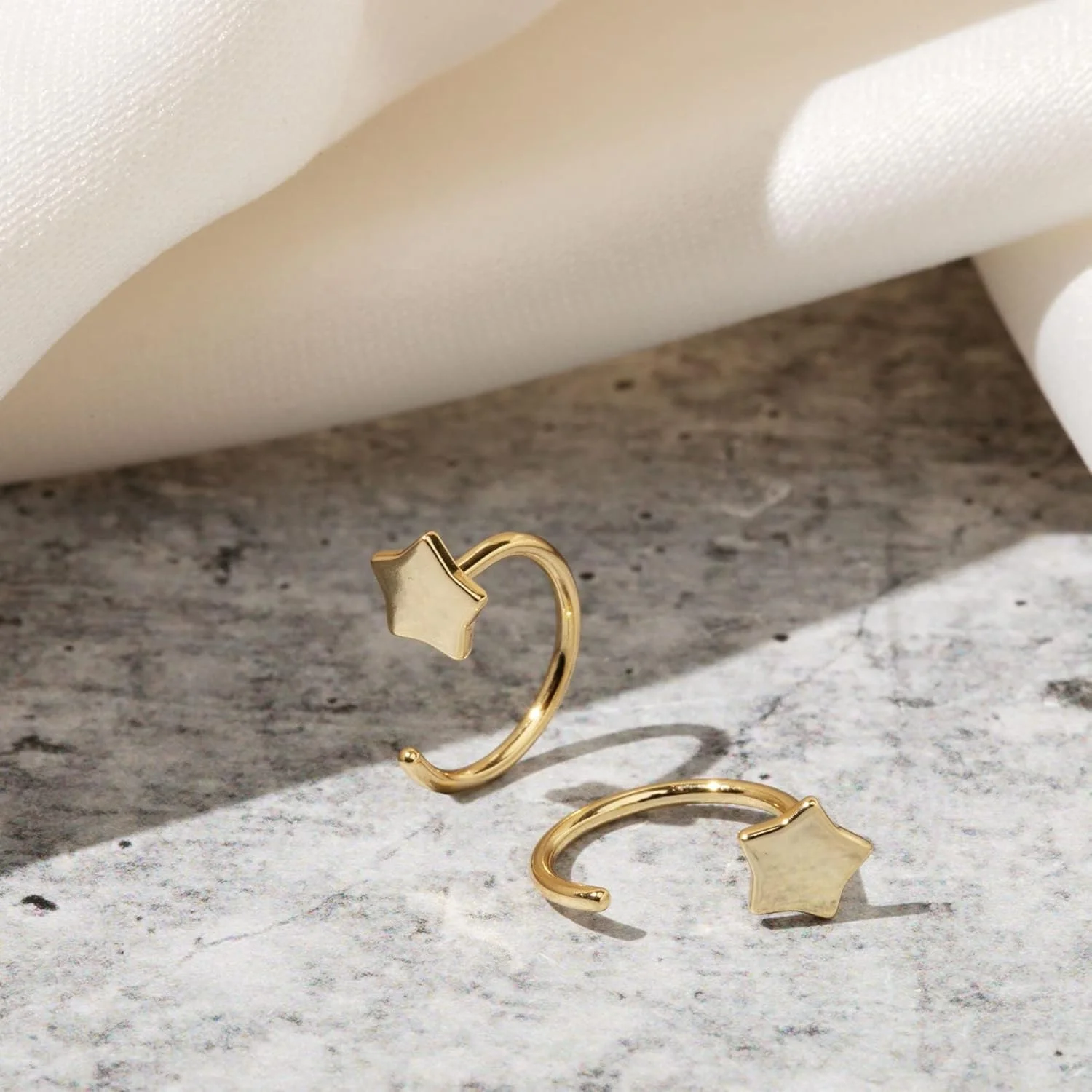 گوشواره های حلقه ای نیمه ای نقره استرلینگ 925 پاوی | گوشواره غضروفی کوچک مینیمالیستی ضد حساسیت گوشواره های حلقه ای نیمه ای نقره استرلینگ 925 پاوی | گوشواره غضروفی کوچک مینیمالیستی ضد حساسیت