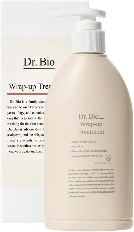 نرم کننده مو دکتر بایو مدل Wrap-Up حجم 250 میلی لیتر، بدون سولفات | درمان ترمیم کننده مو برای موهای آسیب دیده | مرطوب کننده مو برای پوست سر خشک مناسب انواع مو | مراقبت موی آبرسان و تقویت کننده کره ای نرم کننده مو دکتر بایو مدل Wrap-Up حجم 250 میلی لیتر، بدون سولفات | درمان ترمیم کننده مو برای موهای آسیب دیده | مرطوب کننده مو برای پوست سر خشک مناسب انواع مو | مراقبت موی آبرسان و تقویت کننده کره ای