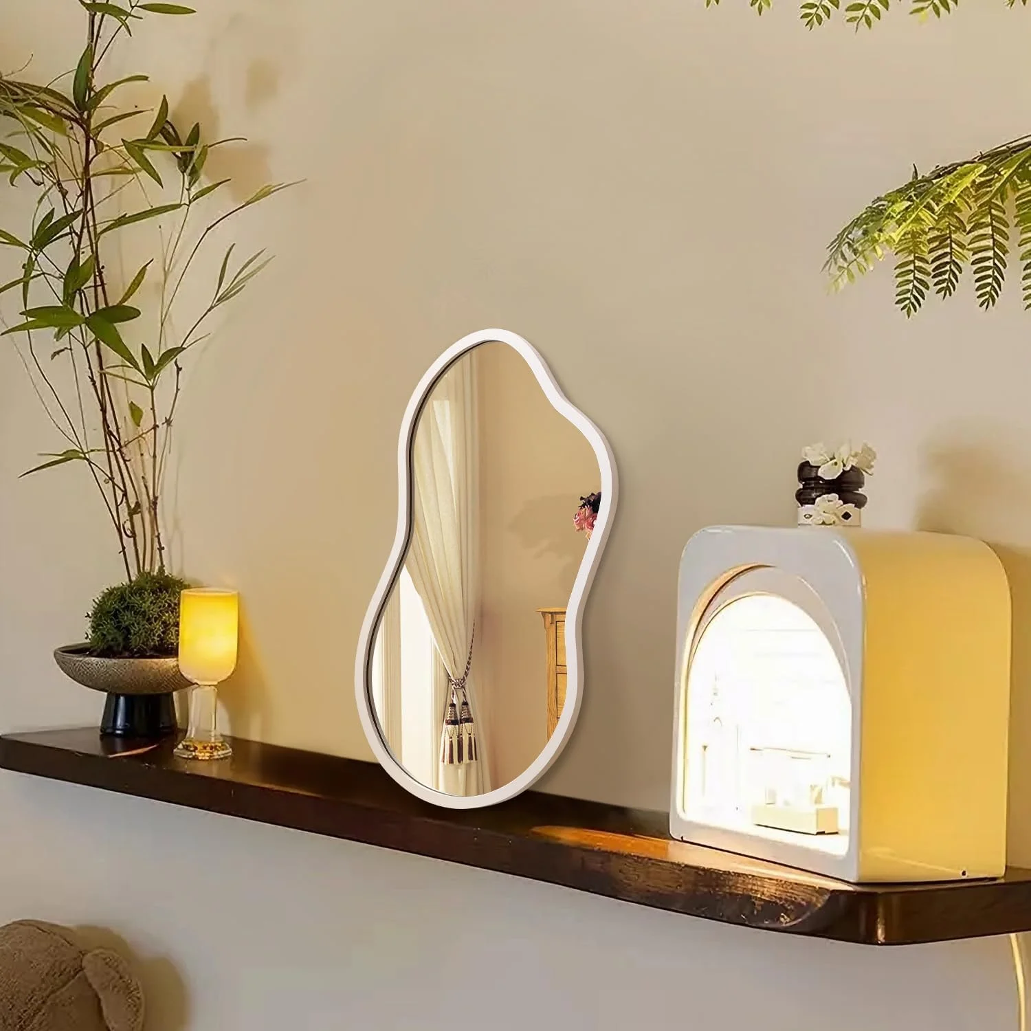 آینه کوچک AAZZKANG به همراه قاب چوبی نامنظم آینه تزئینی سفید برای اتاق خواب، اتاق تعویض لباس، اتاق نشیمن، حمام، ورودی