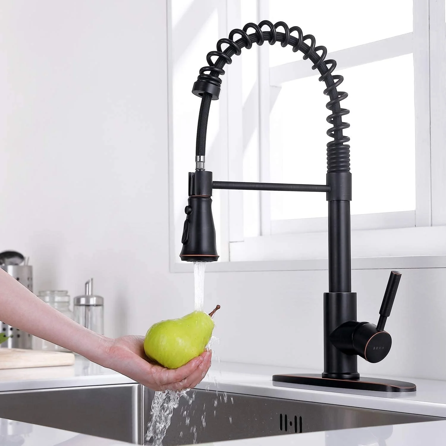 شیر آشپزخانه SOKA، برنزی روغنی، شیر سینک آشپزخانه تجاری با اسپری کشویی، شیر آشپزخانه برنزی با صفحه عرشه، تک دسته، شیر آشپزخانه مدرن RV، شیر لباسشویی 3 حالته شیر آشپزخانه SOKA، برنزی روغنی، شیر سینک آشپزخانه تجاری با اسپری کشویی، شیر آشپزخانه برنزی با صفحه عرشه، تک دسته، شیر آشپزخانه مدرن RV، شیر لباسشویی 3 حالته