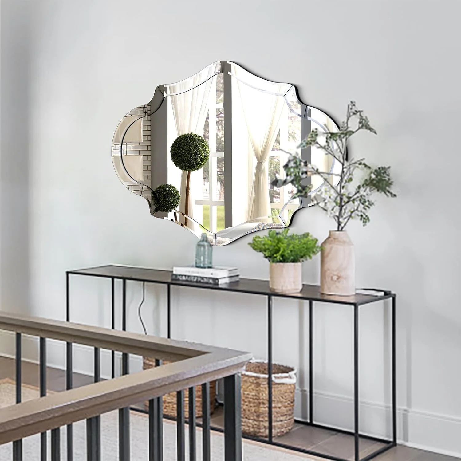 آینه دیواری دالبری، 101x71 سانتیمتر، آینه تزئینی بزرگ بدون قاب با لبههای پخدار ظریف، آینه نامنظم برای اتاق ناهارخوری، اتاق نشیمن، حمام، اتاق خواب، ورودی، قابل نصب به صورت افقی یا عمودی آینه دیواری دالبری، 101x71 سانتیمتر، آینه تزئینی بزرگ بدون قاب با لبههای پخدار ظریف، آینه نامنظم برای اتاق ناهارخوری، اتاق نشیمن، حمام، اتاق خواب، ورودی، قابل نصب به صورت افقی یا عمودی