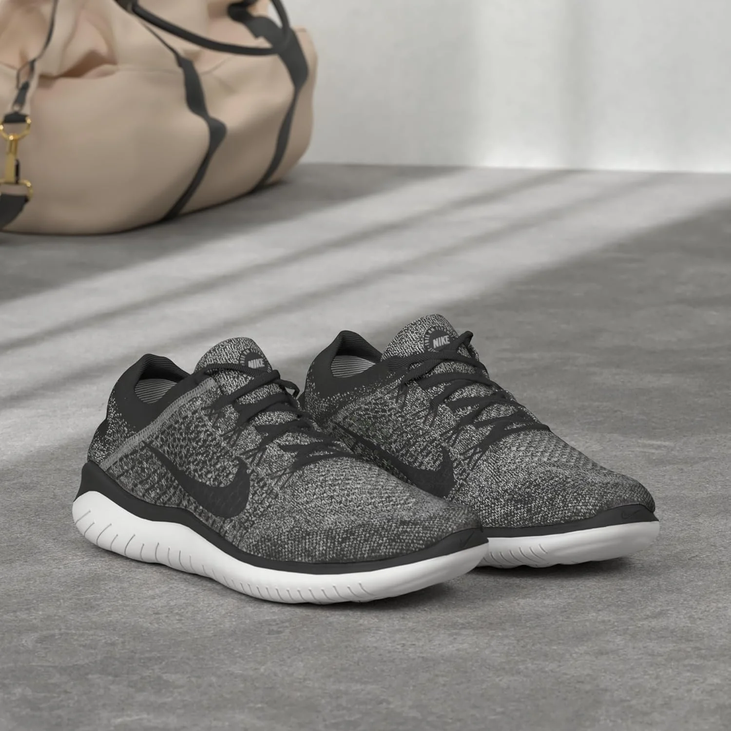 کفش ورزشی زنانه نایک مدل Nike Free Rn Flyknit 2018 مناسب مسابقات دو