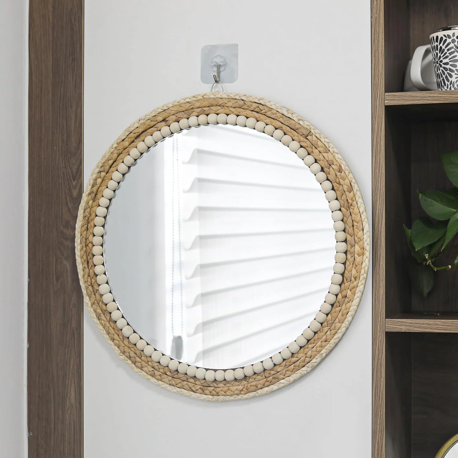 آینه دیواری آویز گرد حصیری SWTHONY به سبک بوهو، قطر ۴۵ سانتی متر، مناسب برای دکوراسیون منزل، اتاق نشیمن، اتاق خواب و حمام آینه دیواری آویز گرد حصیری SWTHONY به سبک بوهو، قطر ۴۵ سانتی متر، مناسب برای دکوراسیون منزل، اتاق نشیمن، اتاق خواب و حمام