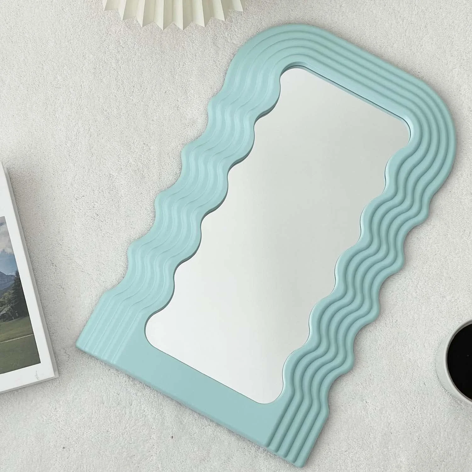 آینه با قاب نامنظم طرح موجی زیبا Z PLINRISE، آینه تزئینی رومیزی دیواری برای اتاق نشیمن، اتاق خواب، راهرو، دکوراسیون منزل، هدیه تولد و خانه نویی (آبی) آینه با قاب نامنظم طرح موجی زیبا Z PLINRISE، آینه تزئینی رومیزی دیواری برای اتاق نشیمن، اتاق خواب، راهرو، دکوراسیون منزل، هدیه تولد و خانه نویی (آبی)