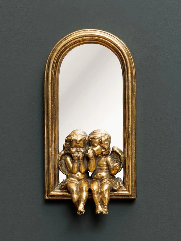 آینه تزئینی با فرشته طلایی به سبک وینتیج، 33.5 × 17 × 8 سانتی متر، فرشته با پتینه طلایی آینه تزئینی با فرشته طلایی به سبک وینتیج، 33.5 × 17 × 8 سانتی متر، فرشته با پتینه طلایی