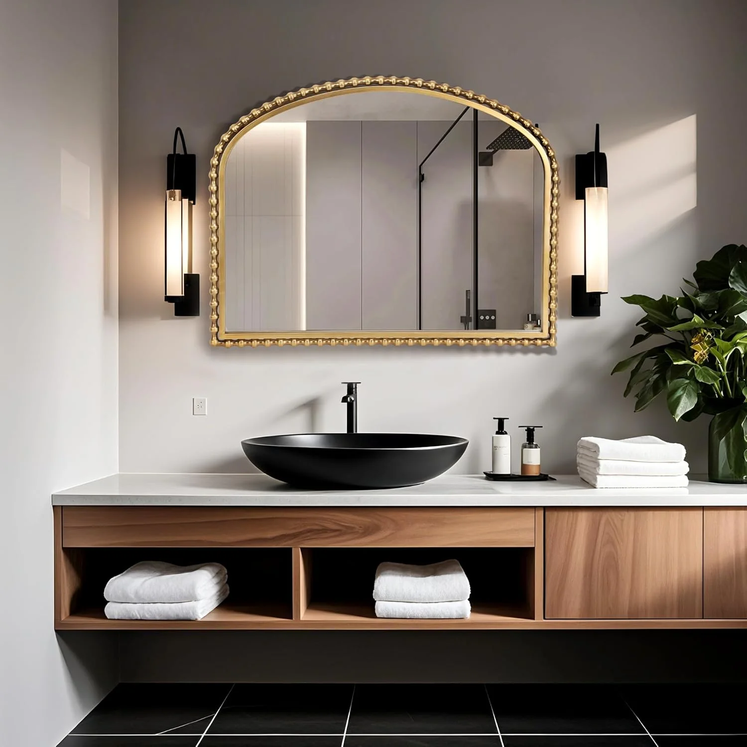 آینه قدی کمانی پهن CAVINHOME، طرح قدیمی - 91x71 سانتی متر، آینه مهره دار طلایی عتیقه با طرح برجسته، آینه دیواری تزئینی بزرگ و مجلل برای اتاق خواب، اتاق نشیمن، ورودی، شومینه