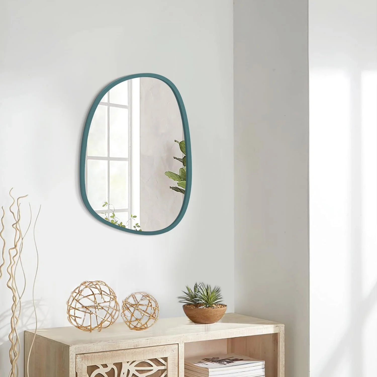 آینه نامتقارن مدرن آبی، آینه کوچک نامنظم برای دکور دیوار، آینه دیواری چوبی قاب دار، آینه بیضی شکل منحصر به فرد برای اتاق خواب، حمام، اتاق نشیمن، ورودی آینه نامتقارن مدرن آبی، آینه کوچک نامنظم برای دکور دیوار، آینه دیواری چوبی قاب دار، آینه بیضی شکل منحصر به فرد برای اتاق خواب، حمام، اتاق نشیمن، ورودی