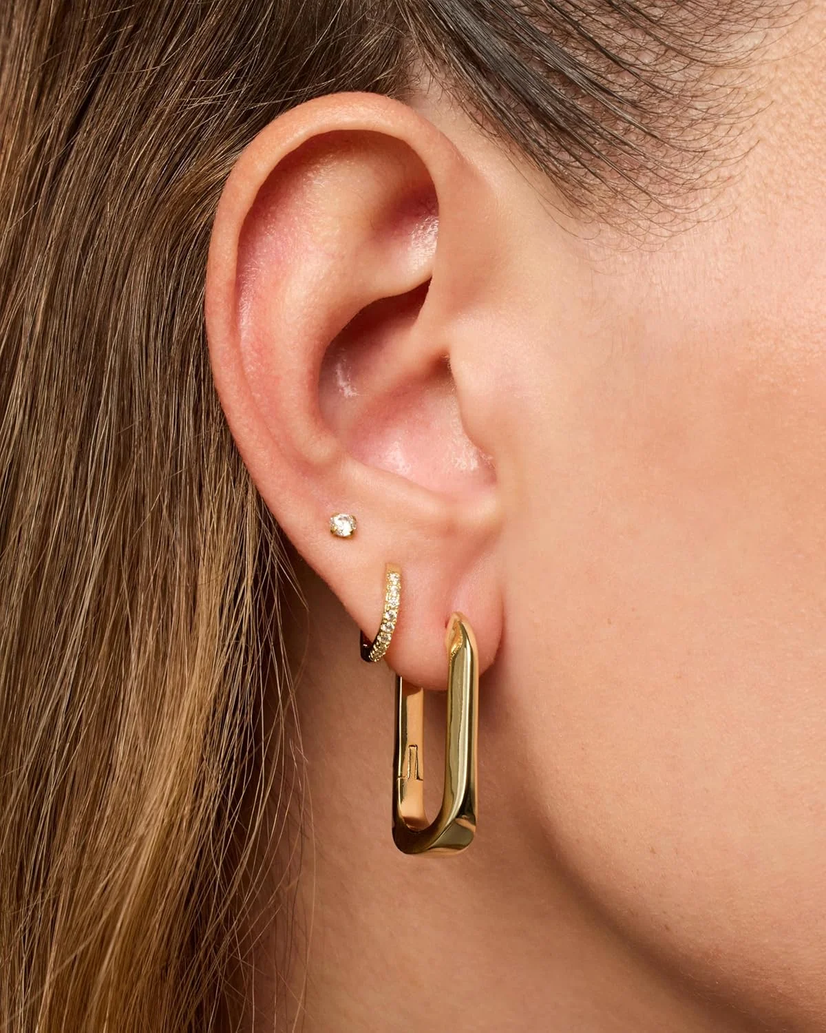 گوشواره های حلقه ای پیوندی U شکل با روکش طلای 14 عیار و پایه نقره استرلینگ PAVOI برای زنان | گوشواره های آویزی بلند و سبک گوشواره های حلقه ای پیوندی U شکل با روکش طلای 14 عیار و پایه نقره استرلینگ PAVOI برای زنان | گوشواره های آویزی بلند و سبک