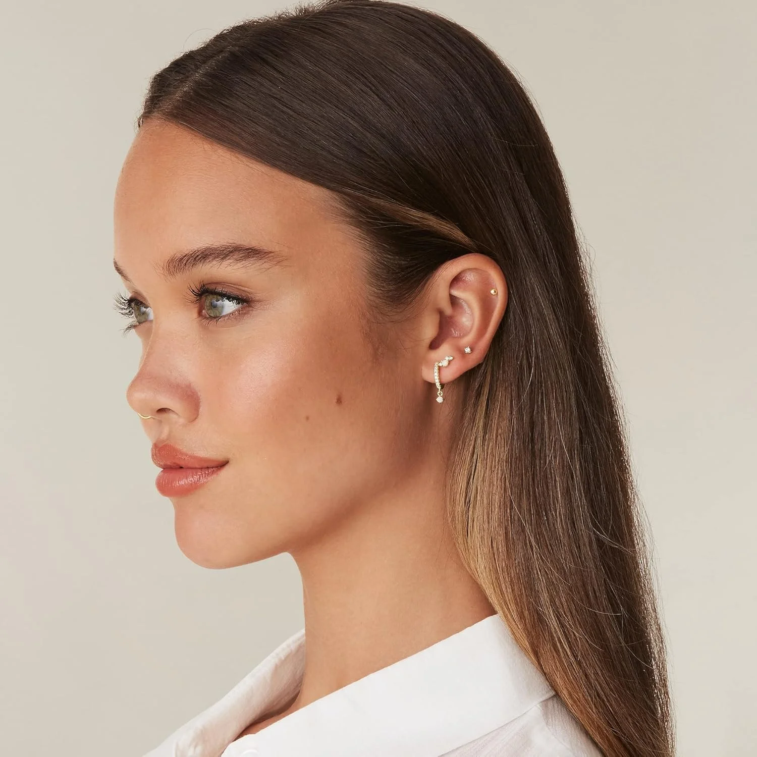 گوشواره های آویزی/آویز حلقه ای سبک وزن نقره استرلینگ S925 با روکش طلای 14 عیار PAVOI برای زنان | زیورآلات مذهبی: صلیب، چشم نظر، شبدر، سلتیک | گوشواره های ظریف برای زنان گوشواره های آویزی/آویز حلقه ای سبک وزن نقره استرلینگ S925 با روکش طلای 14 عیار PAVOI برای زنان | زیورآلات مذهبی: صلیب، چشم نظر، شبدر، سلتیک | گوشواره های ظریف برای زنان