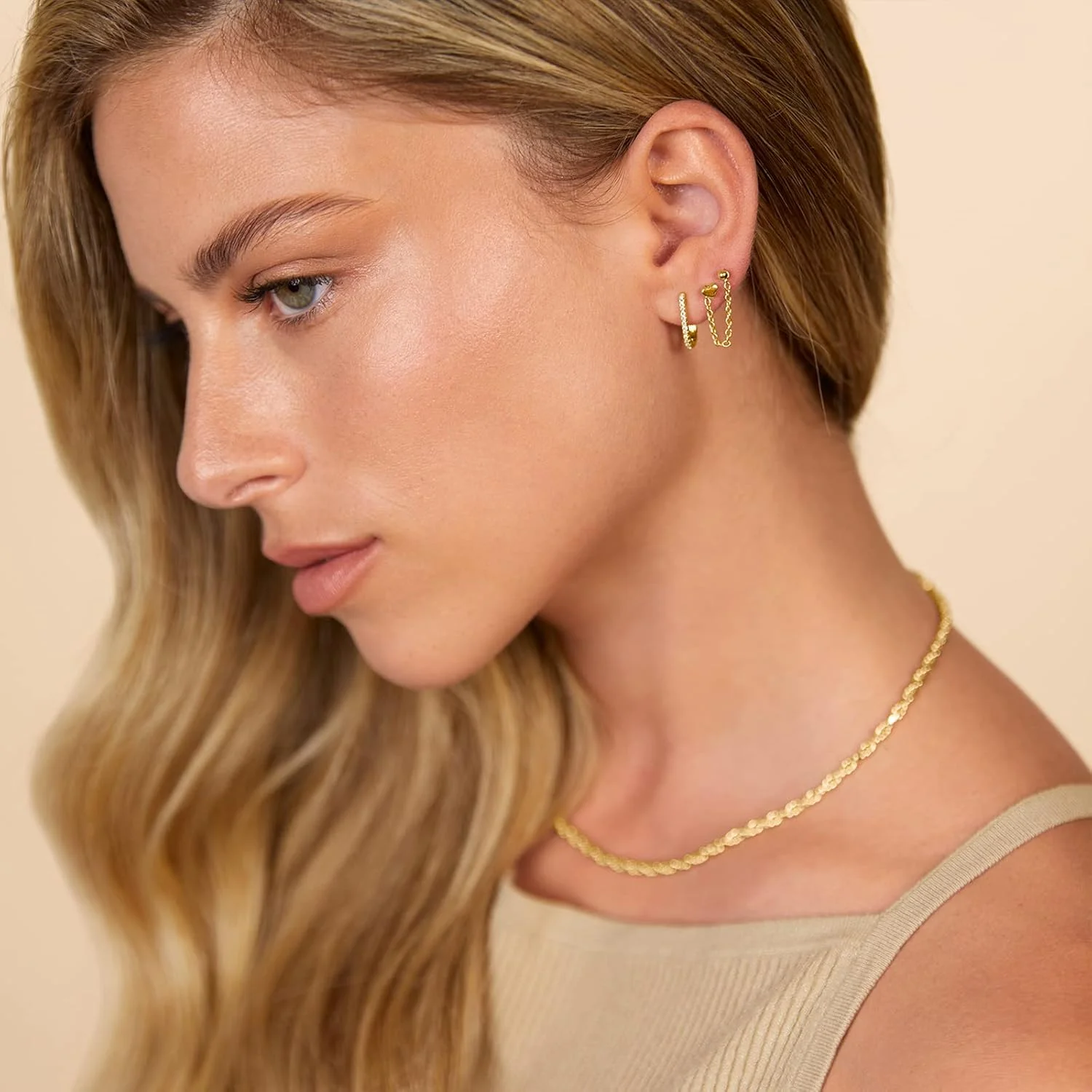 گوشواره های میخی ماری پشت صاف PAVOI با روکش طلای 14 عیار