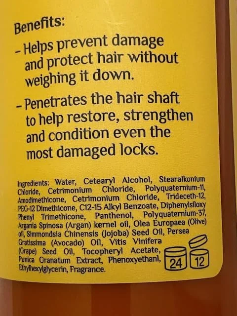 نرم کننده موی سبک و طبیعی OMM Collection - اسپری مرطوب کننده و باز کننده گره مو برای موهای وز و فر - جلوگیری از شکستگی مو - نرم کننده کرمی ایمن برای رنگ مو، مناسب برای موهای خشک، آسیب دیده و فرآوری شده