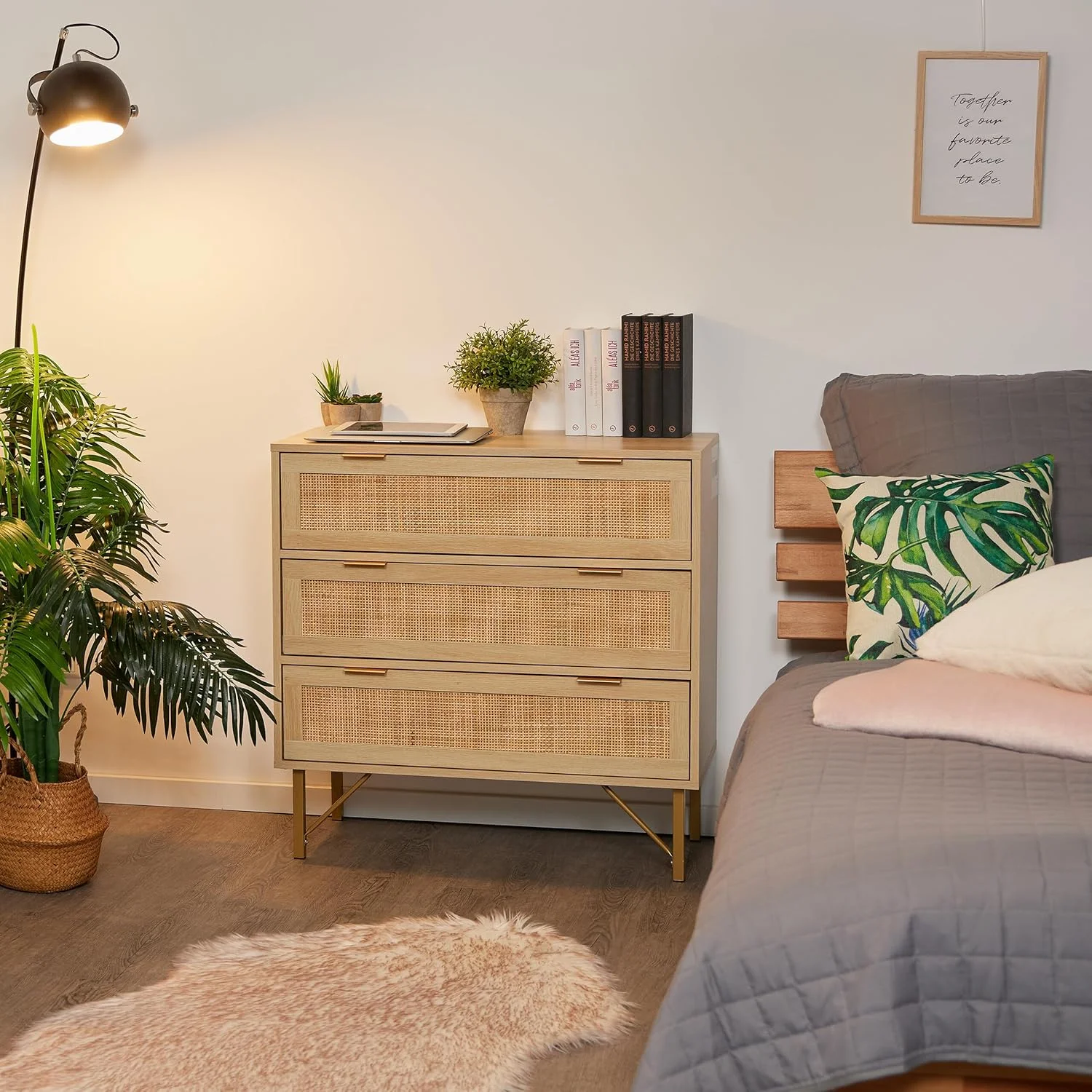 کمد کشو دار ریلکس دیز، 3 کشو، طرح چوب و راتان، ارتفاع 80x80x42 سانتی متر، مناسب اتاق نشیمن، راهرو، کمد لباس، رنگ طبیعی/طلایی