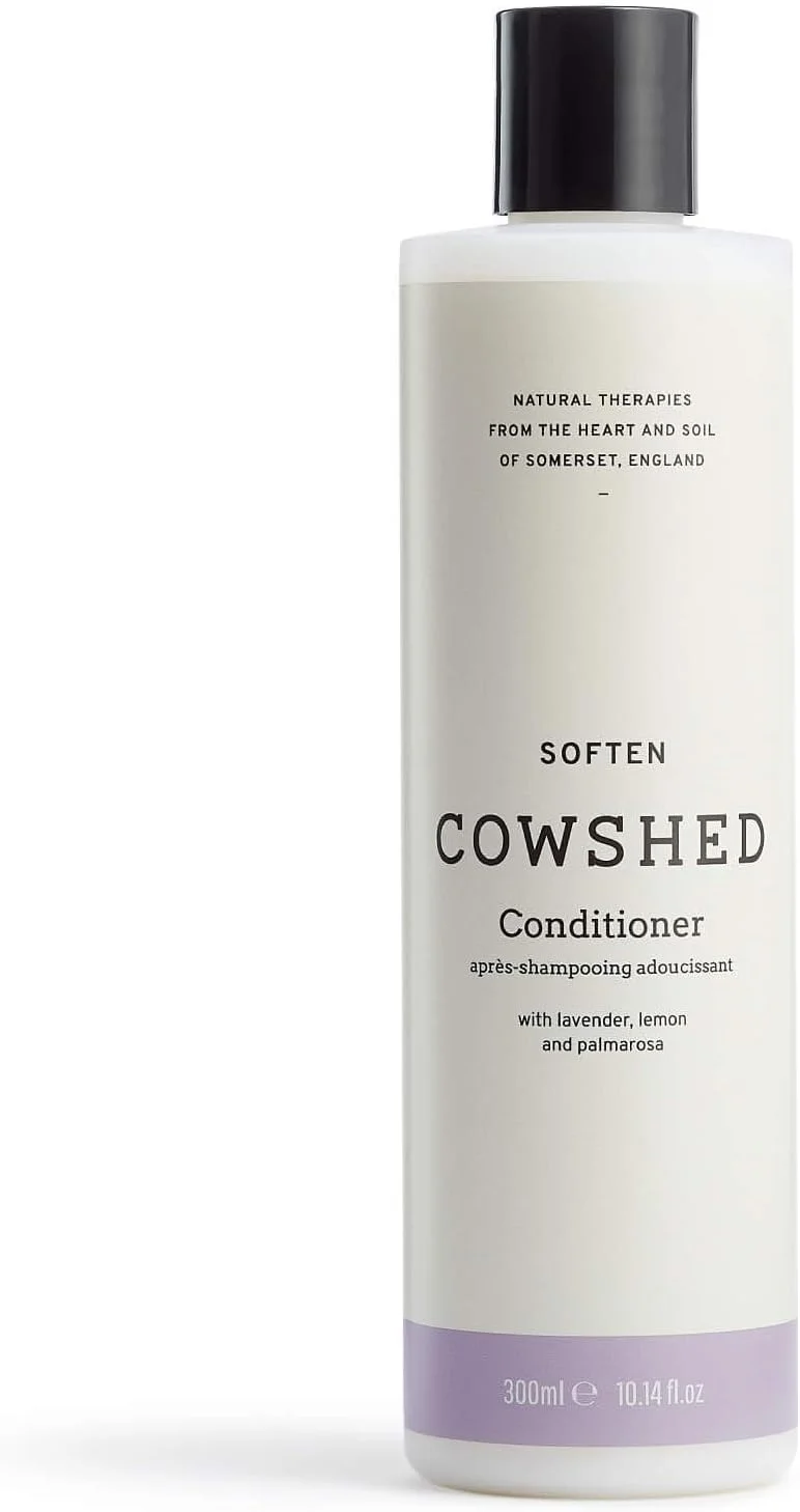 نرم کننده مو Cowshed مدل Soften - حجم 300 میلی لیتر - نرم کننده حجم دهنده بدون پارابن | نرم کننده روزانه برای نرم کردن مو مناسب برای انواع مو | نرم کننده های وگان اسطوخودوس برای موهای خشک و آسیب دیده