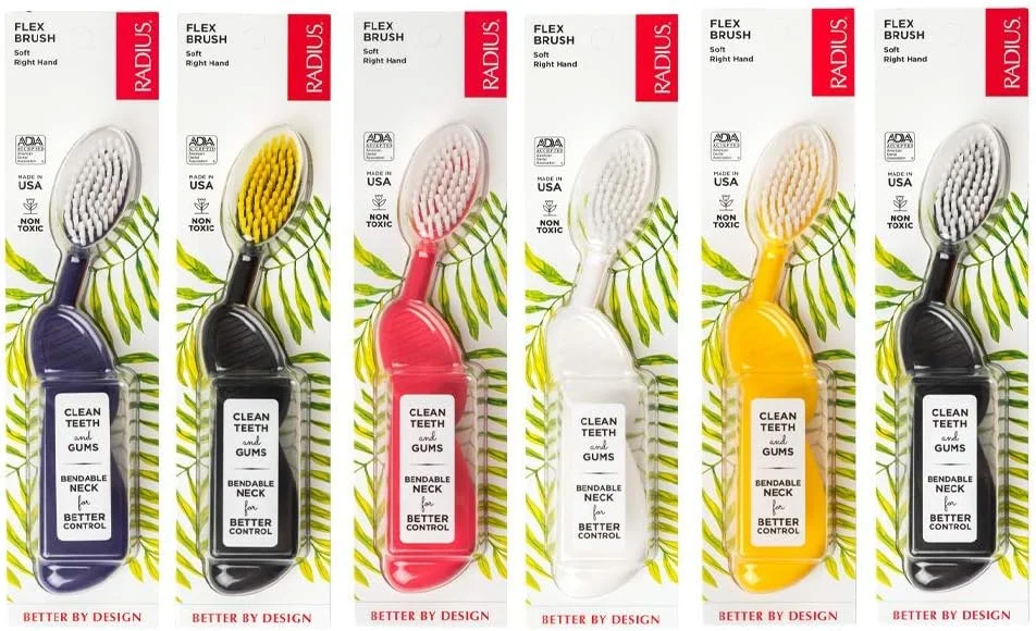 مسواک RADIUS مدل Flex Brush مناسب دست راست، رنگ های متنوع، 6 عدد، فاقد BPA و مورد تایید ADA، طراحی شده برای تمیز کردن دندان ها و کاهش خطر بیماری لثه