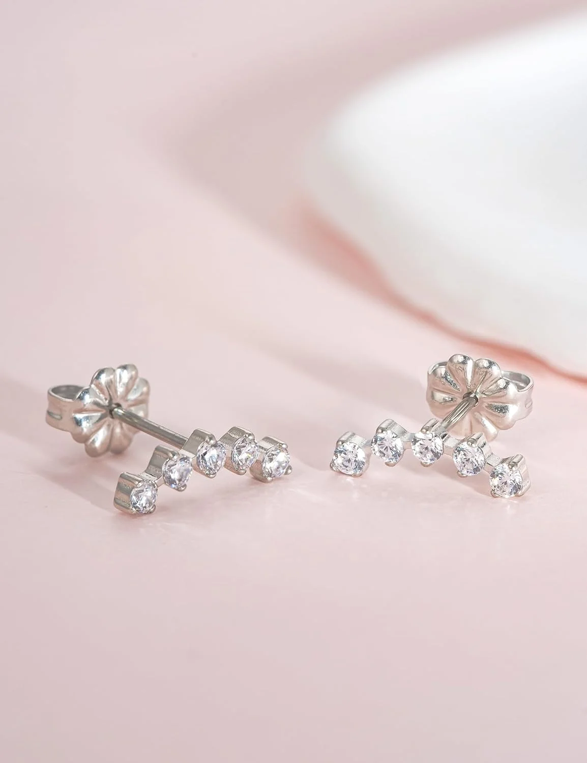 گوشواره های ضد حساسیت تیتانیومی خالص Limerencia G23 | جواهرات تیتانیومی درجه ایمپلنت F136 برای گوش های حساس گوشواره های ضد حساسیت تیتانیومی خالص Limerencia G23 | جواهرات تیتانیومی درجه ایمپلنت F136 برای گوش های حساس