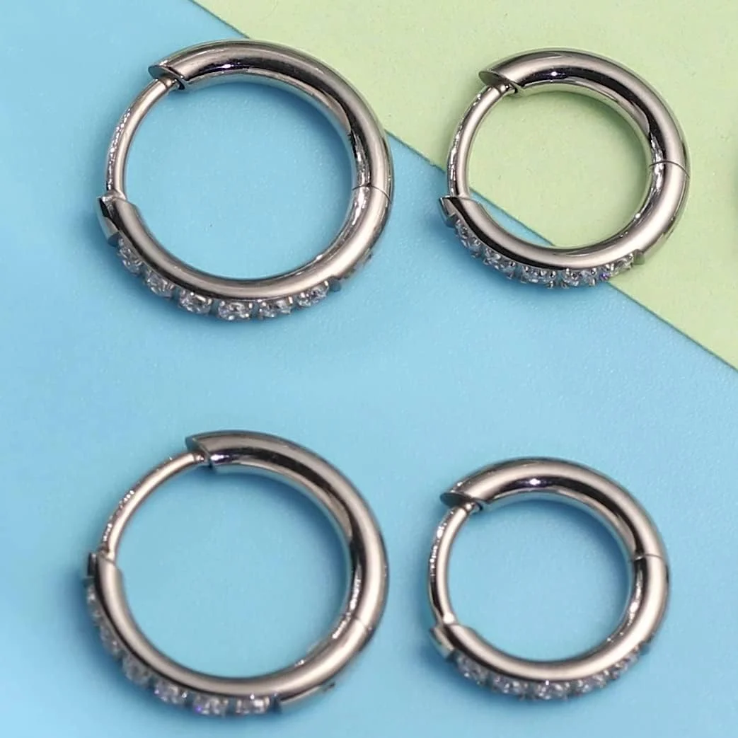 گوشواره های حلقه ای کوچک تیتانیومی خالص G23 ضد حساسیت Limerencia، حلقه های غضروفی سبک وزن، گوشواره های کوچک نگین دار زیرکونیا، جواهرات مینی پیرسینگ برای زنان گوشواره های حلقه ای کوچک تیتانیومی خالص G23 ضد حساسیت Limerencia، حلقه های غضروفی سبک وزن، گوشواره های کوچک نگین دار زیرکونیا، جواهرات مینی پیرسینگ برای زنان